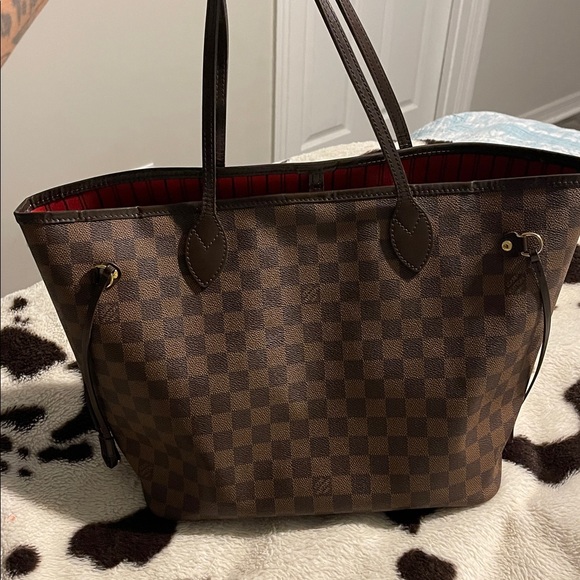 Louis Vuitton Neverfull MM - Picture 1 of 13